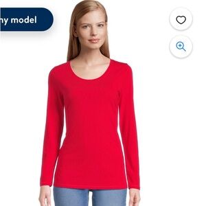 No Boundaries Juniors Scoop Neck T-Shirt with Long Sleeves